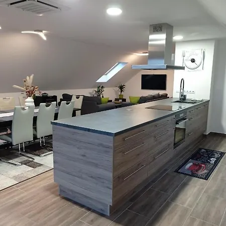 Morocz Apartment Badacsonytomaj
